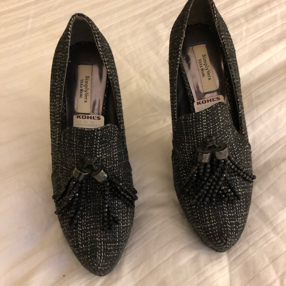 Shoes - Picture 2 of 4